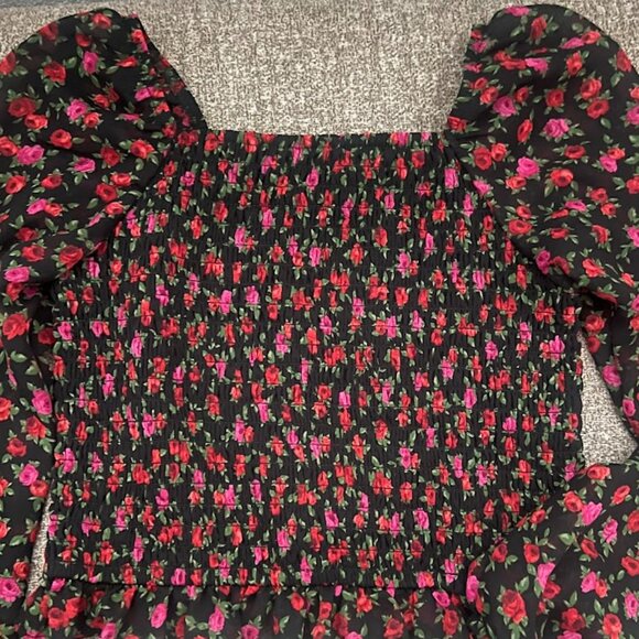 Art Class Black Red Floral Print Smocked Sheer Long Sleeve Top Size Large 10-12 - Picture 5 of 8
